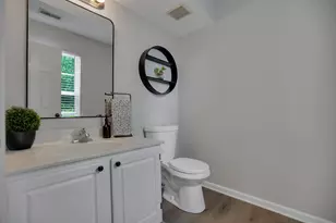 6323 Lakeview Dr W, Grove City, OH 43123 - Photo 15