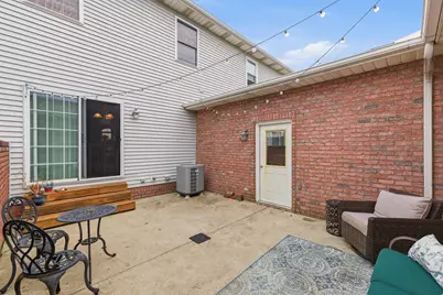 1055 Crestfield Street #B, Ontario, OH 44906 - Photo 15