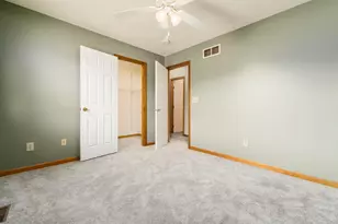 1691 E Glenhurst Dr NW, Lancaster, OH 43130 - Photo 25