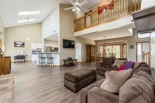 1691 E Glenhurst Dr NW, Lancaster, OH 43130 - Photo 11