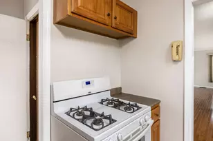 580 Enfield Rd, Columbus, OH 43209 - Photo 11