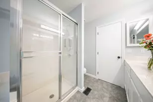 638 Ridenour Rd, Columbus, OH 43230 - Photo 35