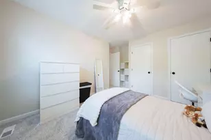 638 Ridenour Rd, Columbus, OH 43230 - Photo 39