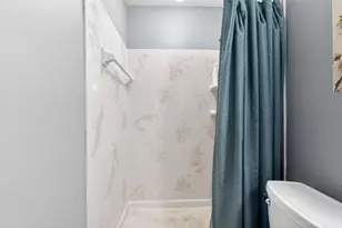 2040 Tuckaway Ct, Columbus, OH 43228 - Photo 27