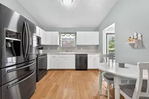 2040 Tuckaway Ct, Columbus, OH 43228 - Photo 19