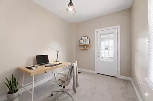 318 E Hinman Ave, Columbus, OH 43207 - Photo 11