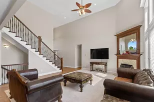 13882 Fantasy Way, Pickerington, OH 43147 - Photo 5