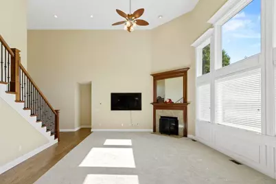 13882 Fantasy Way, Pickerington, OH 43147 - Photo 5