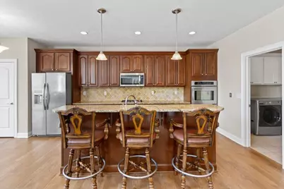 13882 Fantasy Way, Pickerington, OH 43147 - Photo 11