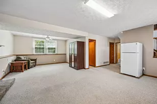 3647 Seattle Slew Dr, Columbus, OH 43221 - Photo 19