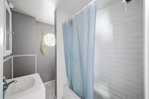 1999 W Broad St, Columbus, OH 43223 - Photo 15