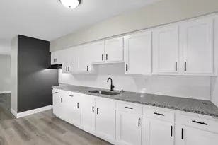 1236 Grovewood Dr, Columbus, OH 43207 - Photo 15