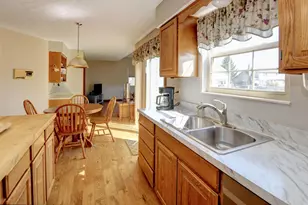 2796 Wynneleaf St, Hilliard, OH 43026 - Photo 3