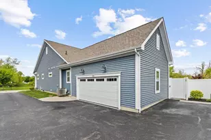216 Honeywood Dr E, Galena, OH 43021 - Photo 33