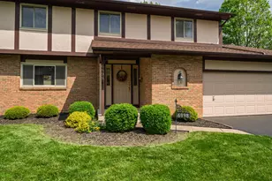 6898 Starfire Dr, Reynoldsburg, OH 43068 - Photo 9