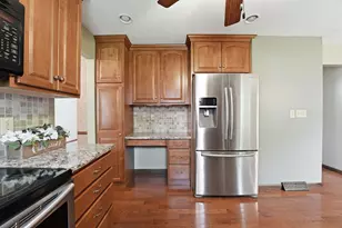 434 Tresham Rd, Columbus, OH 43230 - Photo 11