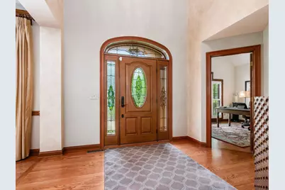3818 Riverwatch Lane, Columbus, OH 43221 - Photo 5