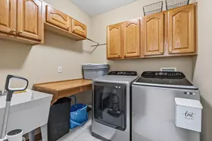2372 Minnie Ct, Lewis Center, OH 43035 - Photo 49