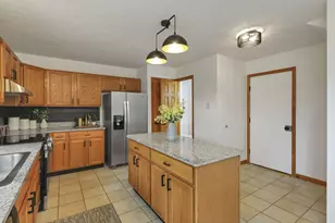 2251 Farmland Dr, Delaware, OH 43015 - Photo 9