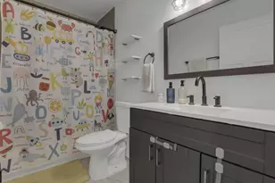 283 Maplewood Ave, Columbus, OH 43213 - Photo 9