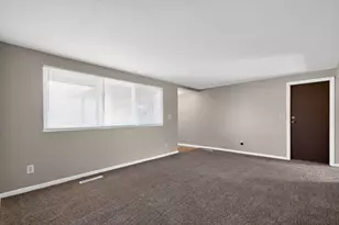 3687 Panama Dr, Westerville, OH 43081 - Photo 9