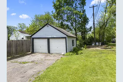 1676 E Lakeview Avenue, Columbus, OH 43224 - Photo 61