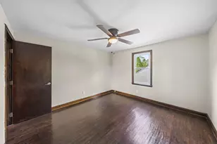 1676 E Lakeview Ave, Columbus, OH 43224 - Photo 11
