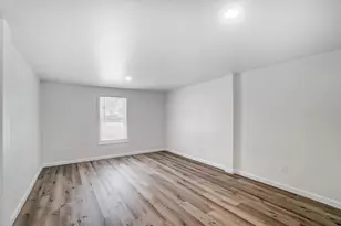 1896 Dyer Rd, Grove City, OH 43123 - Photo 29