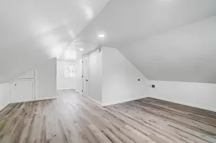 1896 Dyer Rd, Grove City, OH 43123 - Photo 35