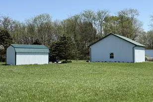13768 Douglas Ln Ln, Centerburg, OH 43011 - Photo 3