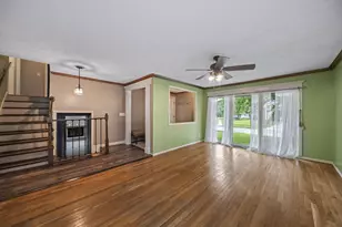 300 Dunbarton Rd, Columbus, OH 43230 - Photo 13