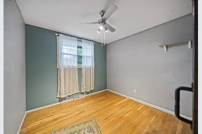 300 Dunbarton Road, Columbus, OH 43230 - Photo 19