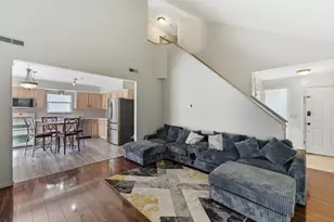 2607 Northwold Rd, Columbus, OH 43231 - Photo 3