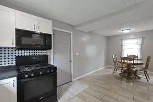 3224 Sundale Rd, Columbus, OH 43232 - Photo 13