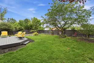 1661 Green Friar Dr, Columbus, OH 43228 - Photo 33