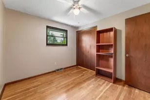 6169 Meadow Wood Ln, Columbus, OH 43228 - Photo 35