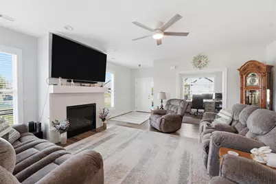 7563 Enclave Way NW, Pickerington, OH 43147 - Photo 11
