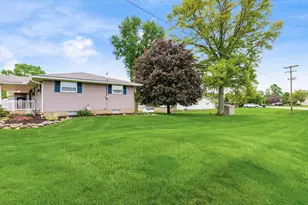 5220 Airwood Dr, Zanesville, OH 43701 - Photo 39