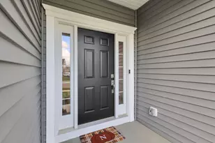 744 Clark Dr, Reynoldsburg, OH 43068 - Photo 3