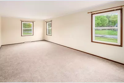 985 Amboise Drive, Marion, OH 43302 - Photo 9