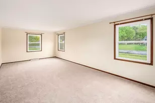 985 Amboise Dr, Marion, OH 43302 - Photo 9