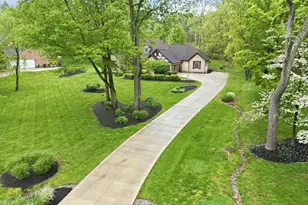 1159 Stone Run Ct, Lancaster, OH 43130 - Photo 3