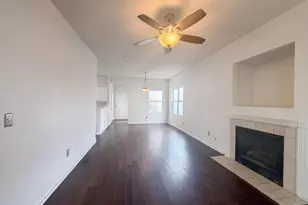 825 Summerville Dr, Delaware, OH 43015 - Photo 3
