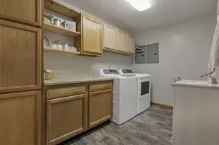 185 Hawthorne Dr SE, Washington Court House, OH 43160 - Photo 23