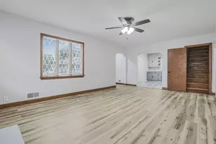 828 Lindbergh Ave, Zanesville, OH 43701 - Photo 7