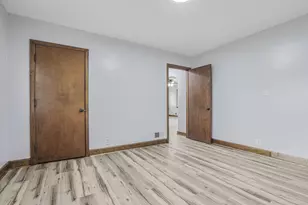 828 Lindbergh Ave, Zanesville, OH 43701 - Photo 21