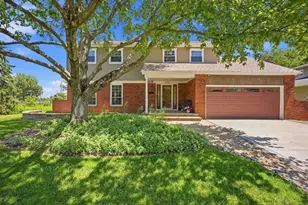 6988 Eastview Dr, Worthington, OH 43085 - Photo 3