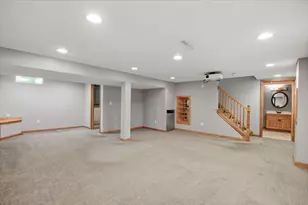 6988 Eastview Dr, Worthington, OH 43085 - Photo 49