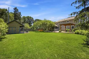 6988 Eastview Dr, Worthington, OH 43085 - Photo 9