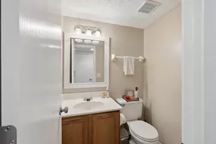 664 Arden St, Lewis Center, OH 43035 - Photo 13